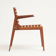 Cadeira Ype Com Brao de Madeira Cumar Design Assinado 