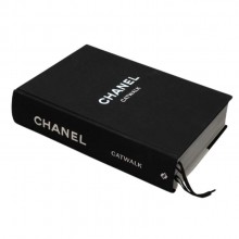 Livro Capa Dura de Mesa Chanel Catwalk Fotografia e Moda 